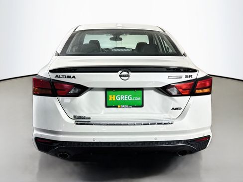 Used 2022 Nissan Altima 2.5 SR w/ Midnight Edition Package AWD/4WD image 8