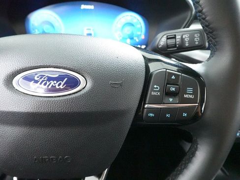 Certified 2025 Ford Escape Platinum AWD/4WD image 15