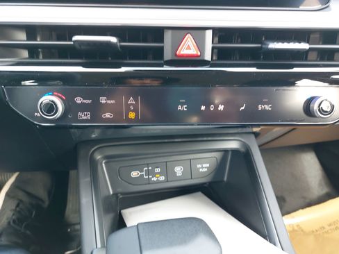 New 2026 Kia K5 LXS image 22