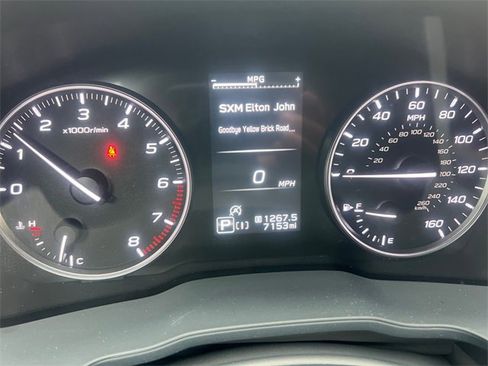 Used 2025 Subaru Crosstrek 2.5i Limited w/ Crosstrek Mirror Package image 23