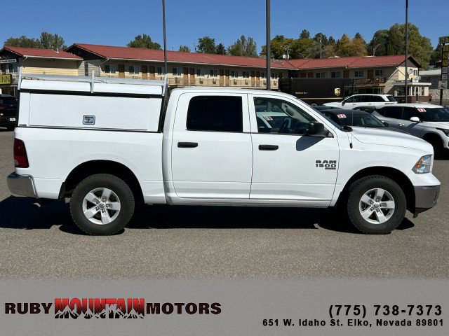 Used 2022 RAM 1500 Classic SLT w/ Electronics Group AWD/4WD image 8