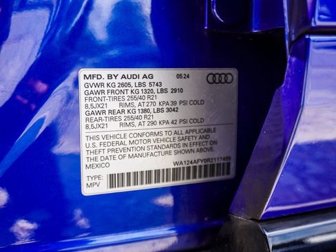 Used 2024 Audi SQ5 Premium Plus w/ S Sport Package AWD/4WD image 40