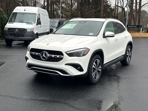New 2026 Mercedes-Benz GLA 250 image 3