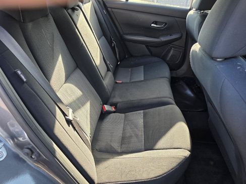 Used 2021 Nissan Sentra SV FWD image 32