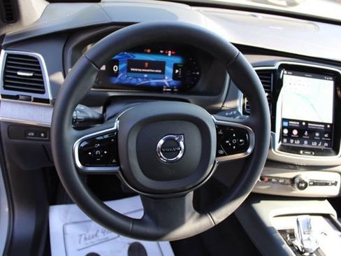 Certified 2024 Volvo XC90 T8 Ultimate AWD/4WD image 32