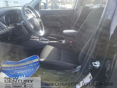 Used 2024 Mitsubishi Outlander Sport ES AWD/4WD image 10