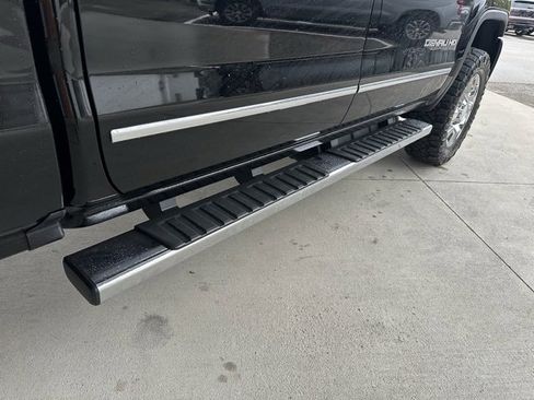 Used 2018 GMC Sierra 2500 Denali w/ Duramax Plus Package image 22