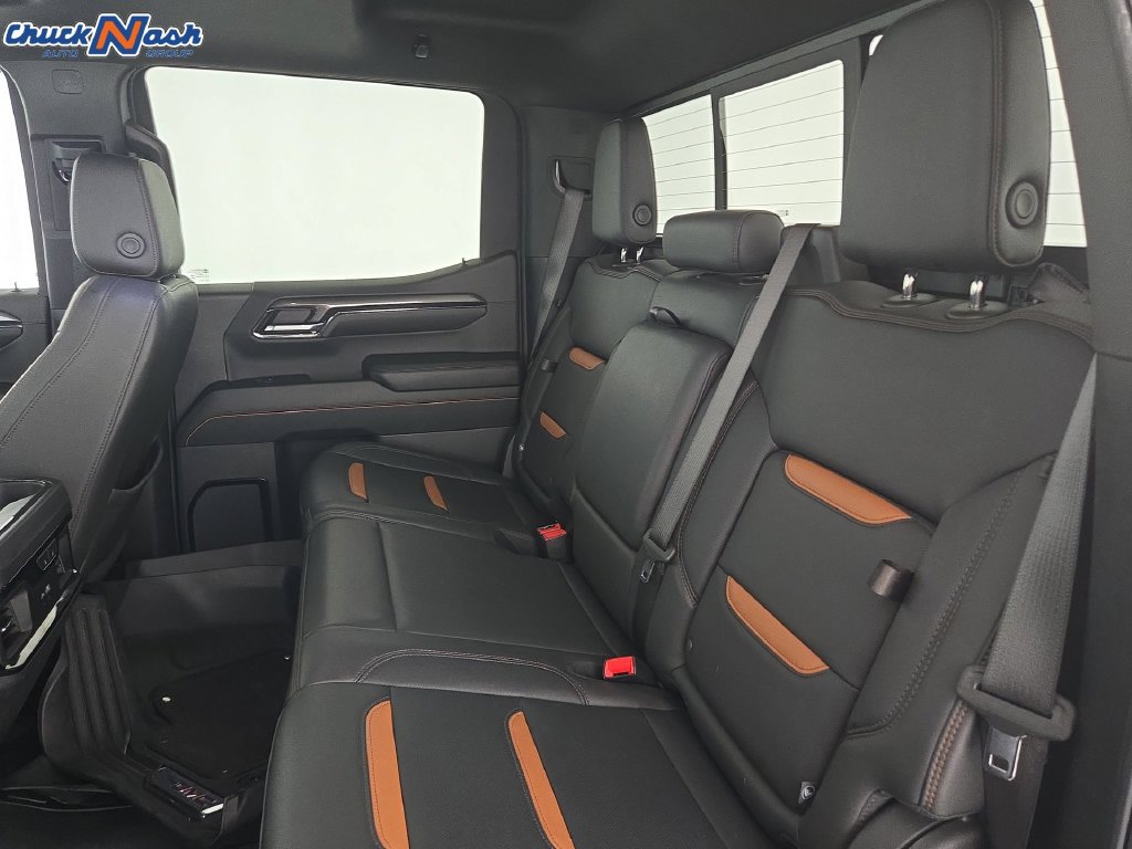 Used 2024 GMC Sierra 1500 AT4 w/ Technology Package AWD/4WD image 31