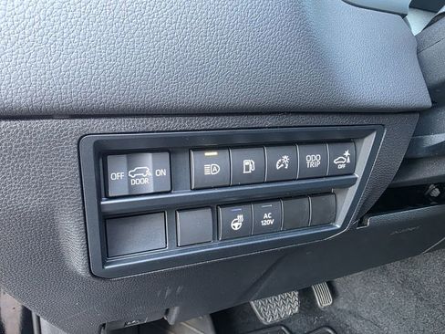 Used 2024 Toyota Sequoia Limited image 25