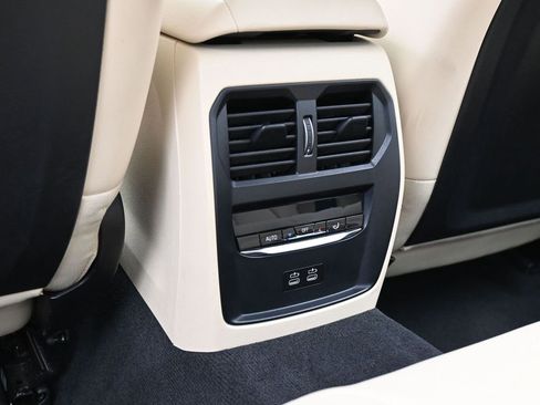 Used 2025 BMW 330i 330i image 36