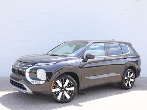 Used 2026 Mitsubishi Outlander SE AWD/4WD image 33