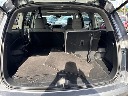 Certified 2022 Honda Pilot Special Edition image 17