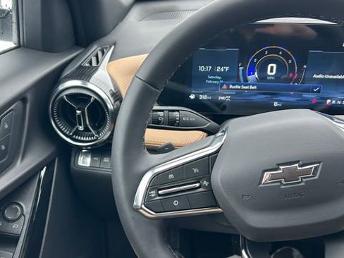 New 2026 Chevrolet Equinox ACTIV image 18