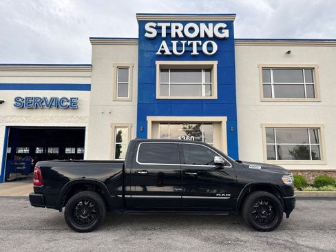 Used 2022 RAM 1500 Limited w/ Body-Colour Bumper Group AWD/4WD image 18