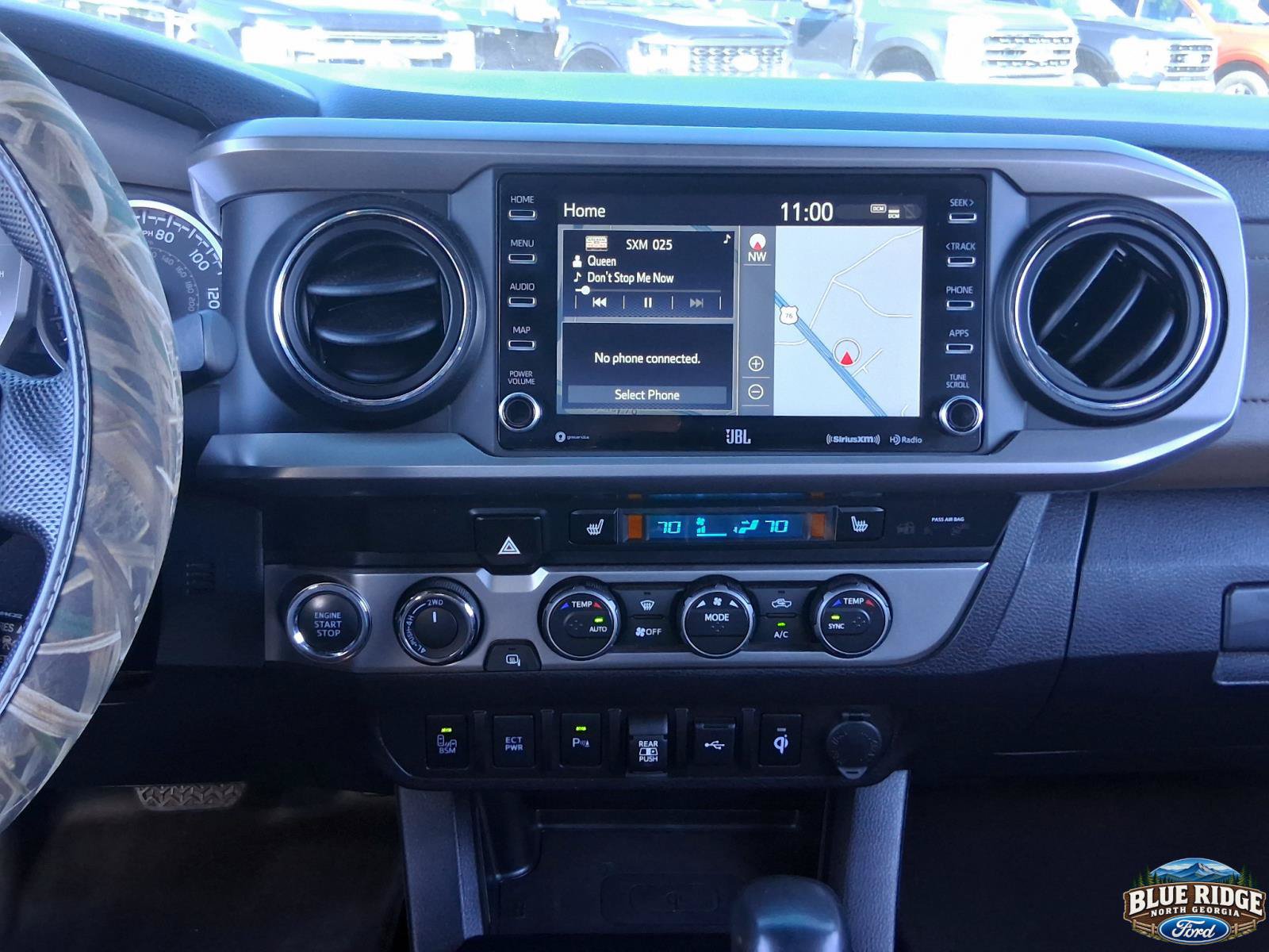 Used 2021 Toyota Tacoma Limited AWD/4WD image 17