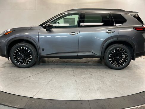 New 2026 Nissan Rogue SV image 2