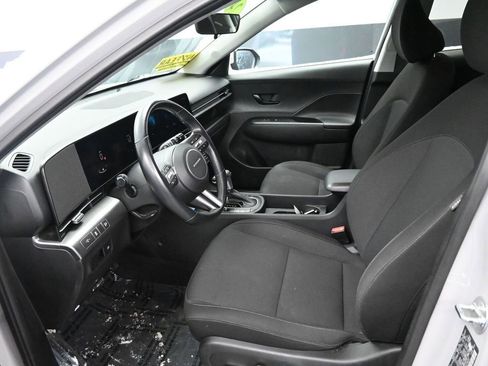 Used 2024 Hyundai Kona SEL image 14