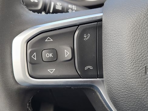 New 2026 RAM 3500 Big Horn AWD/4WD image 16