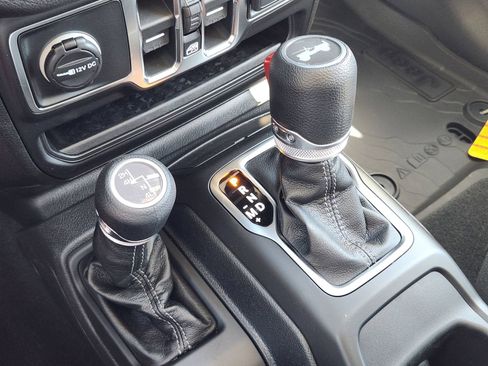 New 2026 Jeep Wrangler Unlimited Sport AWD/4WD image 19
