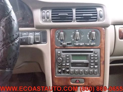 Used 1999 Volvo V70 Cross Country image 12