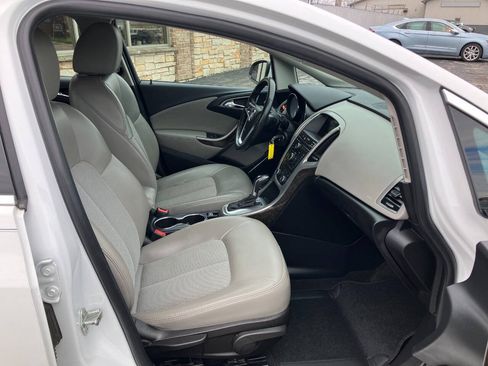Used 2014 Buick Verano Convenience FWD image 37