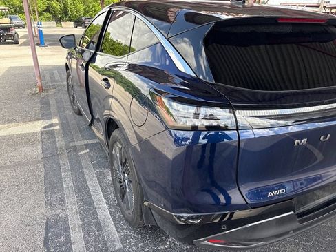 Used 2025 Nissan Murano Platinum w/ Cargo Package AWD/4WD image 3