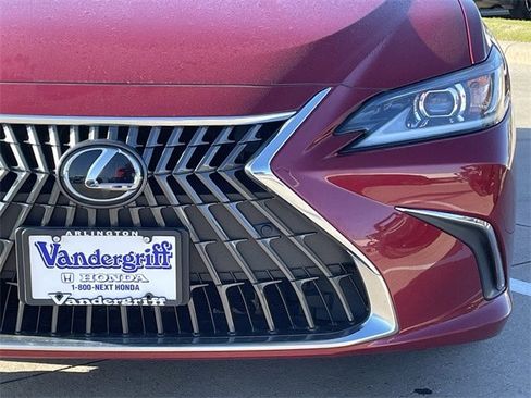 Used 2022 Lexus ES 250 w/ Premium Package image 8