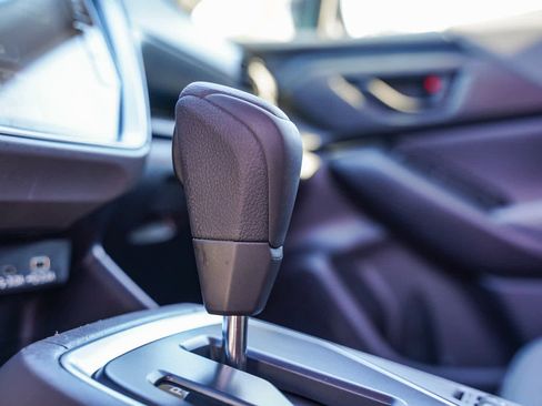 Certified 2024 Subaru Crosstrek 2.0i Premium image 22