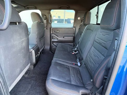 Used 2024 Nissan Frontier PRO-4X w/ Pro Convenience Package AWD/4WD image 14