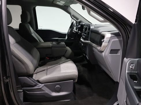 Used 2023 Ford F150 XLT w/ Max Trailer Tow Package image 23