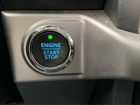 Used 2022 Ford F150 XLT w/ Equipment Group 302A High image 40