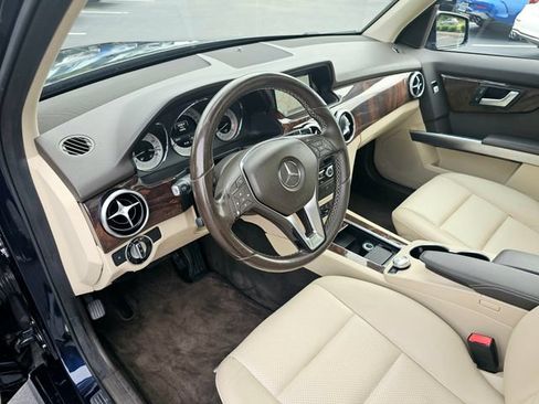 Used 2015 Mercedes-Benz GLK 350 4MATIC image 14
