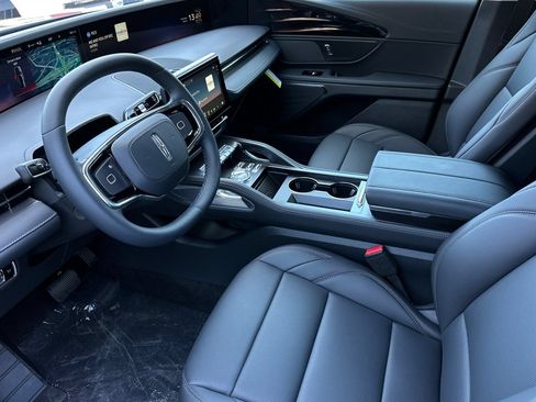 New 2026 Lincoln Nautilus Premier AWD/4WD image 9