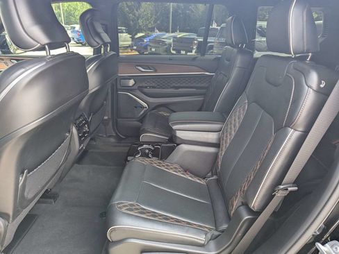 Used 2023 Jeep Grand Cherokee L Summit w/ Advanced Protech Group IV AWD/4WD image 14
