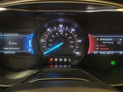 Used 2020 Ford Fusion SE image 23