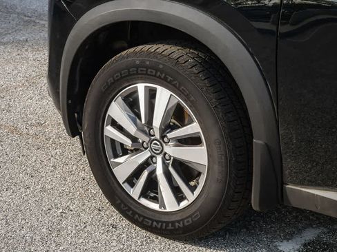 Used 2023 Nissan Pathfinder SL w/ Cargo Package FWD image 11