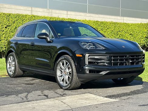 New 2026 Porsche Cayenne image 10
