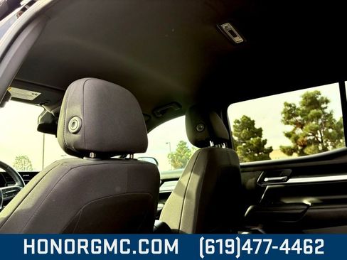 Used 2025 GMC Terrain Elevation image 16