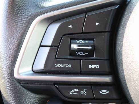 Used 2023 Subaru Crosstrek 2.0i Premium image 14