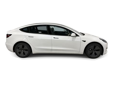 Certified 2023 Tesla Model 3 Standard Range RWD image 7