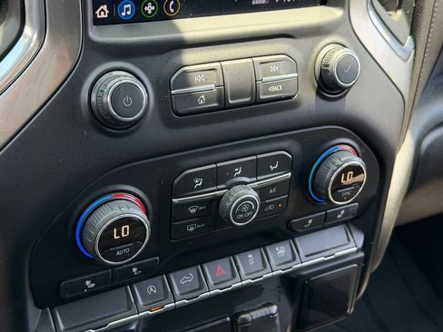 Used 2019 Chevrolet Silverado 1500 LT w/ Texas Edition RWD image 23
