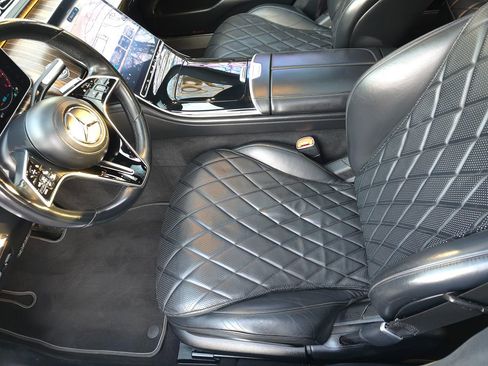 Used 2021 Mercedes-Benz S 580 4MATIC Sedan w/ Warmth & Comfort Package image 13