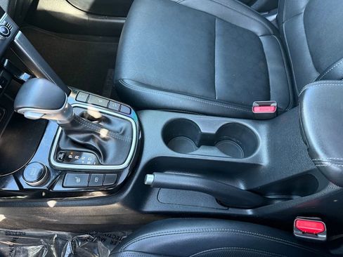 Used 2024 Kia Seltos EX image 28