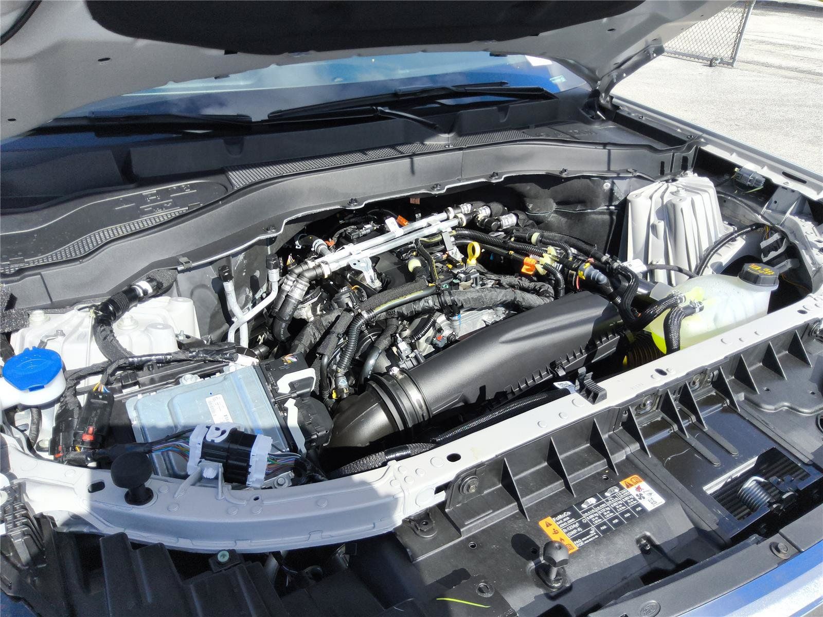 New 2026 Ford Explorer Active RWD image 21