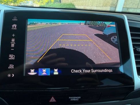 Used 2018 Honda Pilot EX-L image 10