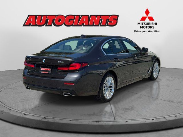 Used 2023 BMW 530i xDrive w/ Premium Package AWD/4WD image 5