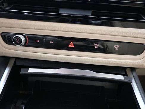 New 2026 BMW 330i Sedan w/ Premium Package RWD image 9