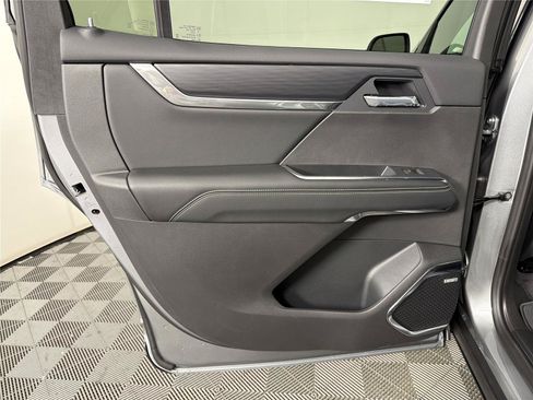 New 2026 GMC Acadia Elevation w/ Black Edition FWD image 21