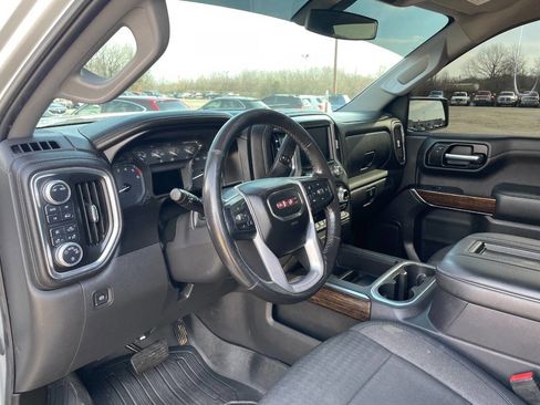 Used 2020 GMC Sierra 1500 Elevation w/ Elevation Value Package image 19