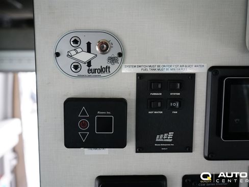 Used 2018 Mercedes-Benz Sprinter 2500 image 49